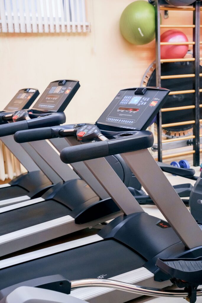 Cardio Before or After Weights? What Works Best for Your Goals